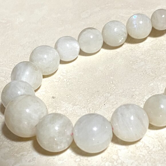 Genuine White Moonstone Graduated Bead Necklace,Classic Gemstone Beaded Necklace - Picture 4 of 17